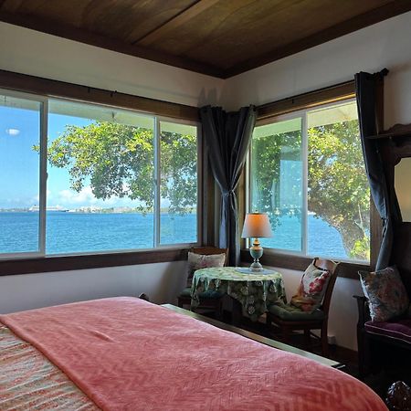 Hilo Bay Oceanfront Bed And Breakfast Exterior photo